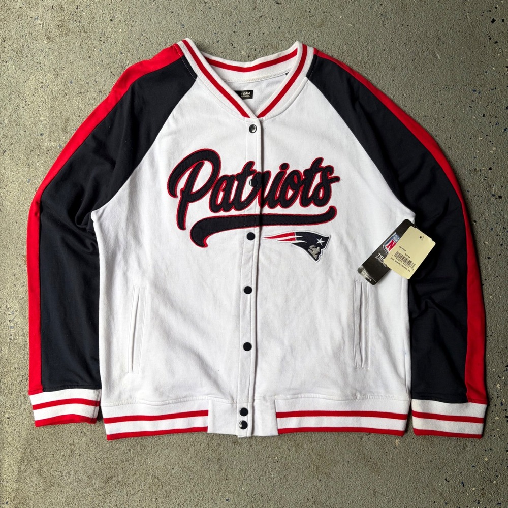 NFL Team Apparel New England Patriots Varsity Snap Sweatshirt Womens Large NWT